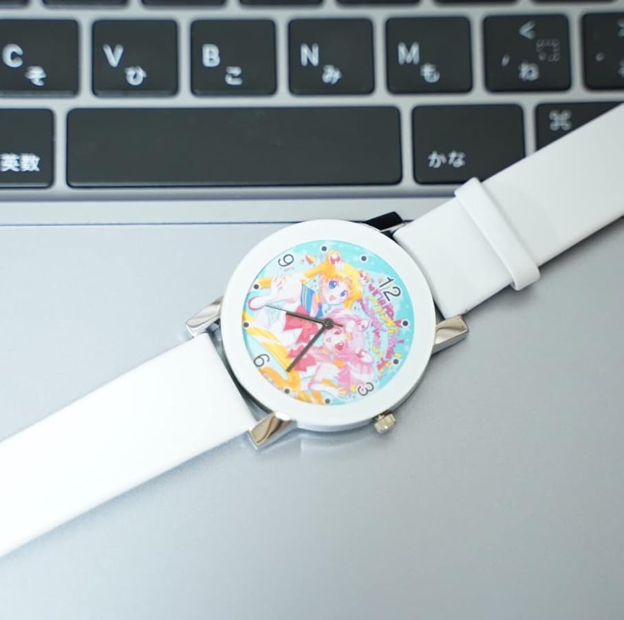 セーラームーンストア 腕時計　6周年　うさぎ 新品 セーラームーン 6周年 腕時計 うさぎ
